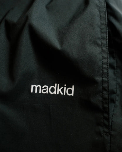 Detail 2 of OG 01 men’s shorts — Madkid logo and elastic waistband